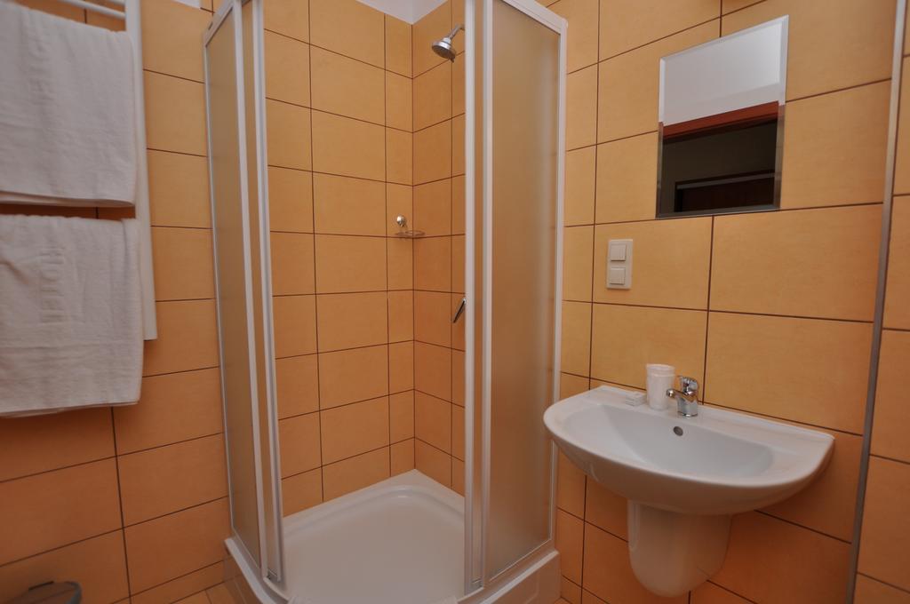 Artix Zbąszynek Exterior foto
