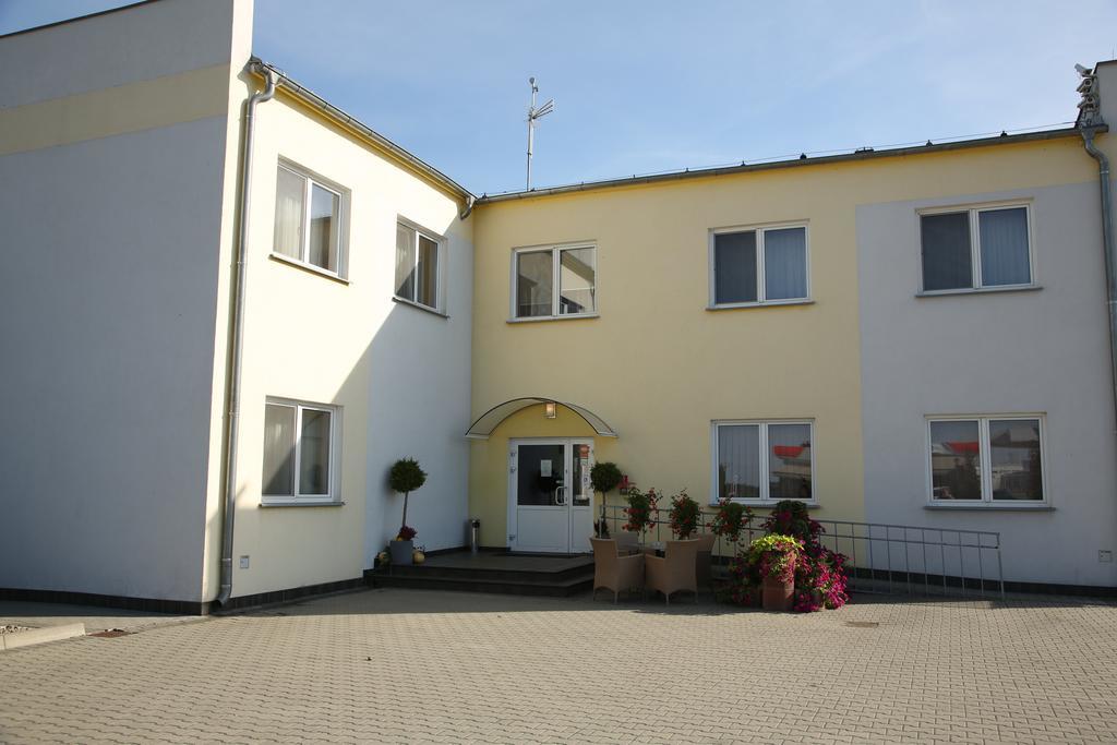 Artix Zbąszynek Exterior foto